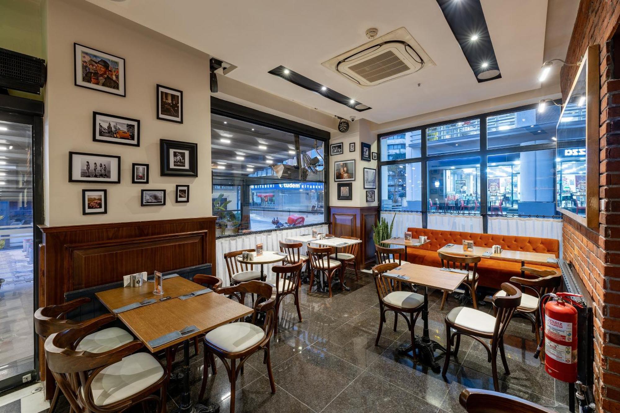 Hay Hotel Alsancak Izmir Exteriör bild
