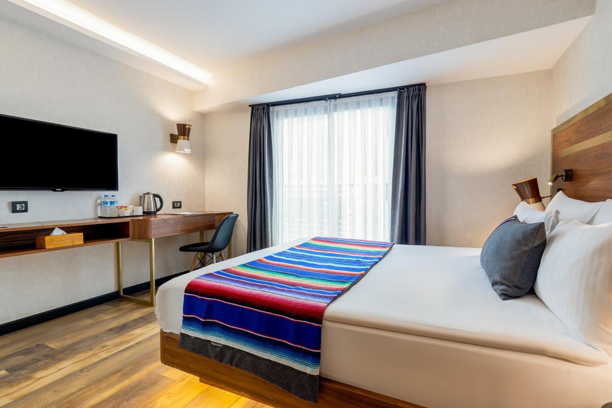 Hay Hotel Alsancak Izmir Exteriör bild