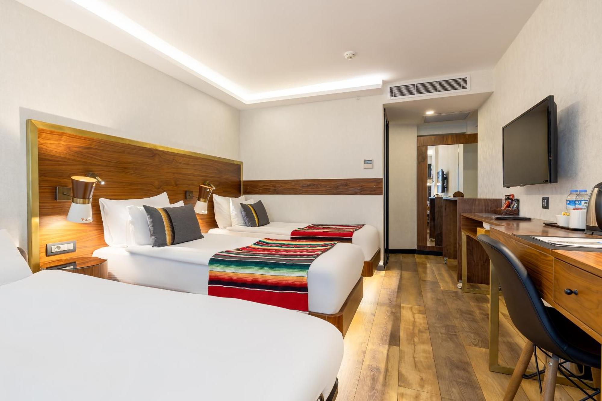 Hay Hotel Alsancak Izmir Exteriör bild